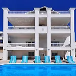 Triana-adults Only Πανσιόν 4*