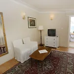Triana-adults Only Ζαντάρ