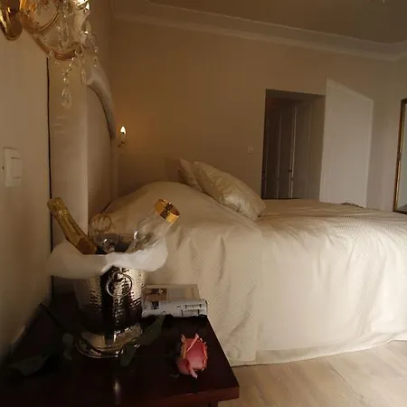 Triana-adults Only Guest house