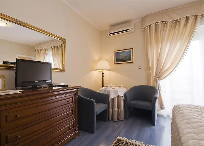 Triana-adults Only Pensionat 4*