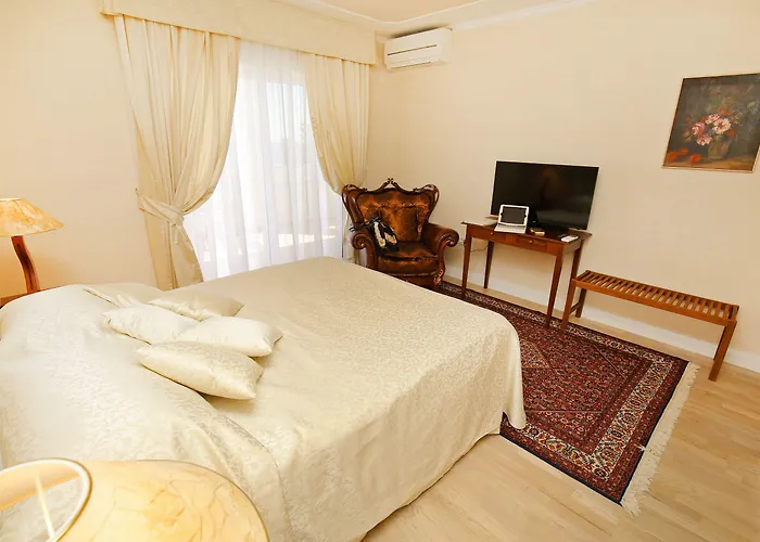 Triana-adults Only Pensionat Zadar