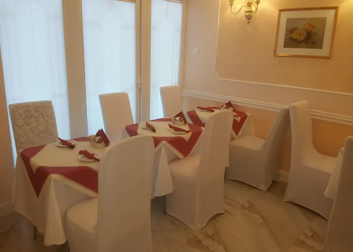 Triana-adults Only Zara