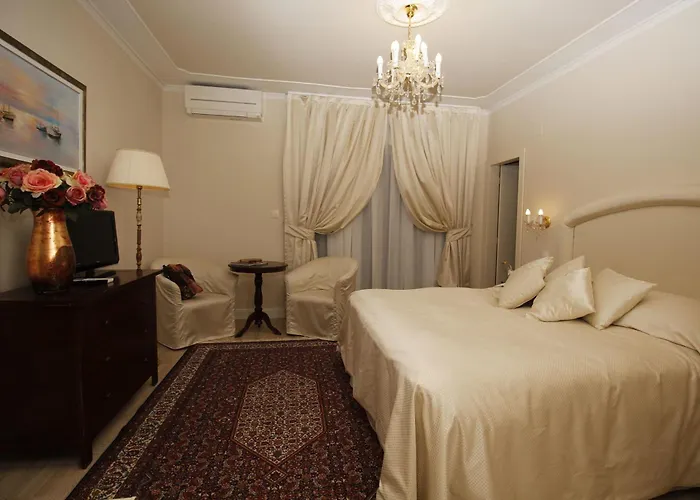 Triana-adults Only 4*