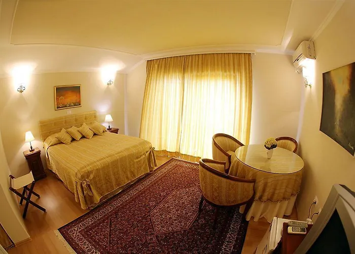 Konukevi Triana-adults Only